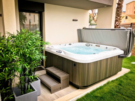 Спа бассейн Jacuzzi J-335